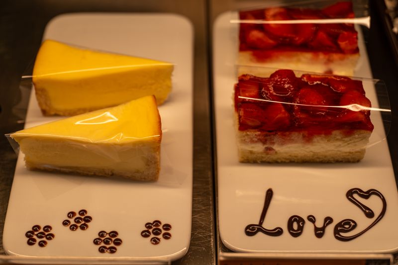 New York cheesecake slice with strawberry topping